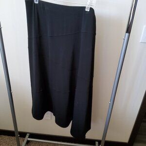 Black XL Adrienne Papell sketch midi length skirt
